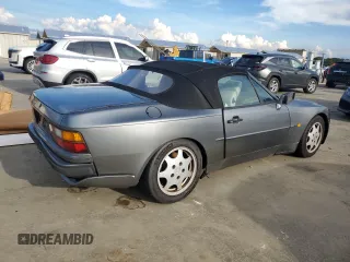 1991 Porsche 944 z VIN WP0ZZZ94ZLN431804, wystawiony jako Copart lot #73870554 z przebiegiem 131 475 mil mil oraz Szkoda całkowita • Salvage title. Historia ofert i sprzedaży dostępna na DreamBid. Obrazek 3.
