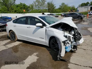 2018 Ford Fusion SE z VIN 3FA6P0LU5JR248594, wystawiony jako Copart lot #56056775 z przebiegiem Nie podano mil oraz Szkoda całkowita • Salvage title. Historia ofert i sprzedaży dostępna na DreamBid. Obrazek 4.