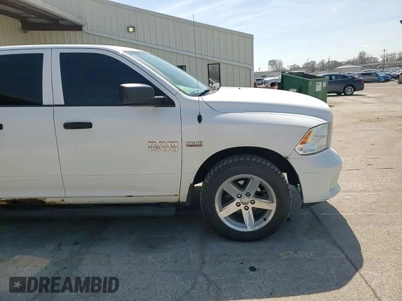 2014 Ram 1500 Express z VIN 1C6RR7FT3ES411659, wystawiony jako Copart lot #53439895 z przebiegiem 153 926 mil mil oraz Szkoda całkowita • Salvage title. Historia ofert i sprzedaży dostępna na DreamBid. Obrazek 10.
