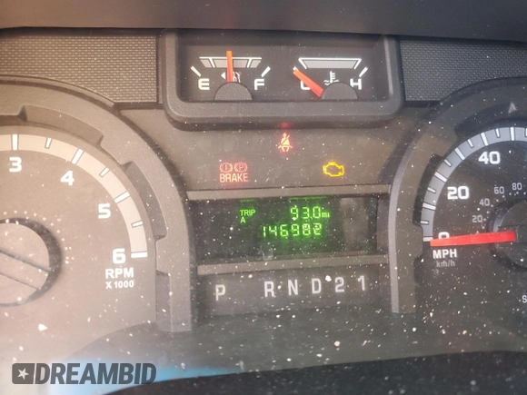 2014 Ford Econoline Cargo Commercial z VIN 1FTNS2EW6EDA15997, wystawiony jako Copart lot #82108024 z przebiegiem 146 982 mil mil oraz Szkoda całkowita • Salvage title. Historia ofert i sprzedaży dostępna na DreamBid. Obrazek 9.