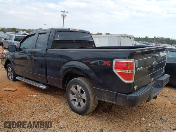 2013 Ford F-150 XL with VIN 1FTFX1CF9DKG19444, listed as a IAAI auction lot 41460656 with 186,309 mi miles. Bid and sale history available at carsss.com. Image 3.