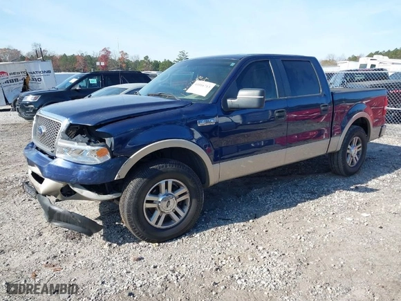 2008 Ford F-150 XLT with VIN 1FTPW12V58FA17588, listed as a IAAI auction lot 41016713 with 272,162 mi miles. Bid and sale history available at carsss.com. Image 2.