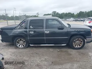 2004 Chevrolet Avalanche with VIN 3GNEC12T64G152478, listed as a IAAI auction lot 42329636 with 231,303 mi miles and . Bid and sale history available at DreamBid. Image 13.