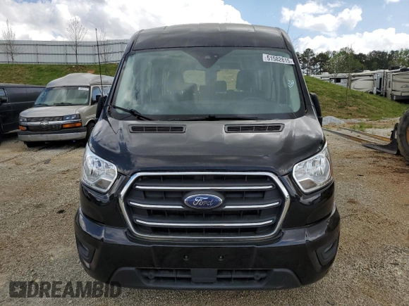 2020 Ford Transit Passenger XL z VIN 1FBAX2C82LKA61389, wystawiony jako Copart lot #51582815 z przebiegiem 137 866 mil mil oraz Czysty tytuł • Clean title. Historia ofert i sprzedaży dostępna na DreamBid. Obrazek 5.