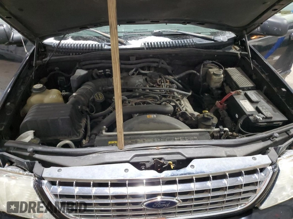 2005 Ford Explorer Limited z VIN 1FMZU75W85UA42784, wystawiony jako Copart lot #85839664 z przebiegiem 233 851 mil mil oraz Szkoda całkowita • Salvage title. Historia ofert i sprzedaży dostępna na DreamBid. Obrazek 12.