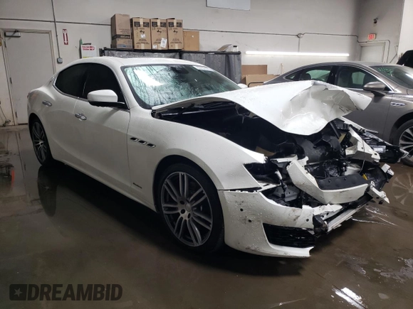 2019 Maserati Ghibli S Q4 GranLusso with VIN ZAM57YTL5K1319554, listed as a Copart auction lot 80105803 with 44,218 mi miles. Bid and sale history available at carsss.com. Image 4.