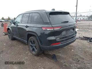 2023 Jeep Grand Cherokee Limited с VIN 1C4RJHBG3P8844297, выставлен на аукционе IAAI как лот 41854660 с пробегом 35 721 миль миль и . История ставок и продаж доступна на DreamBid. Изображение 3.
