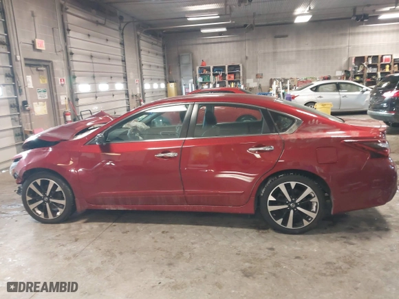 2018 Nissan Altima 2.5 SV with VIN 1N4AL3AP5JC198699, listed as a IAAI auction lot 41609046 with 60,807 mi miles. Bid and sale history available at carsss.com. Image 14.