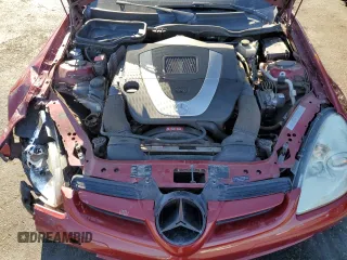 2005 Mercedes-Benz SLK-Class with VIN WDBWK56F85F021839, listed as a Copart auction lot 75289654 with 102,762 mi miles and Clean Title. Bid and sale history available at carsss.com. Image 11.