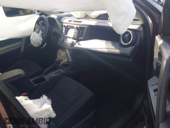 2018 Toyota RAV4 XLE with VIN 2T3WFREV1JW501431, listed as a IAAI auction lot 41880896 with 19,531 mi miles. Bid and sale history available at carsss.com. Image 5.
