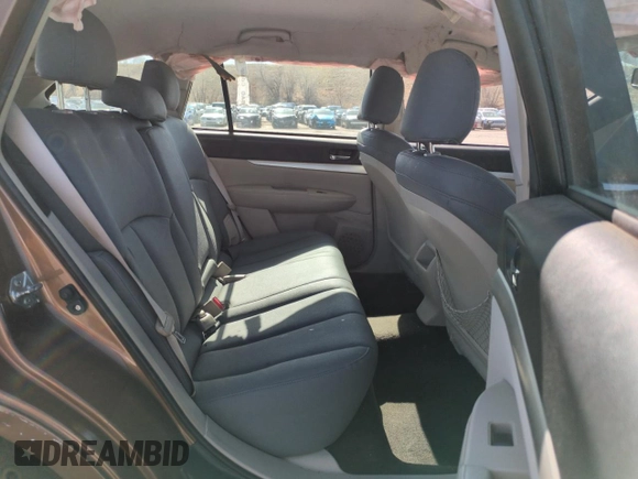 2011 Subaru Outback 2.5i z VIN 4S4BRCAC0B3428463, wystawiony jako Copart lot #52440605 z przebiegiem 78 807 mil mil oraz Nie do naprawy • Non repairable. Historia ofert i sprzedaży dostępna na DreamBid. Obrazek 11.