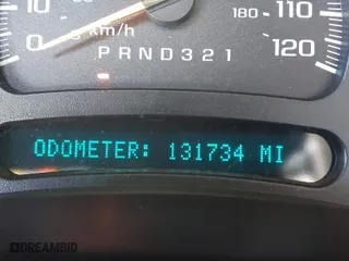 2007 Chevrolet Silverado 1500 Classic LT1 with VIN 1GCEC19V57Z170099, listed as a IAAI auction lot 41725714 with 131,734 mi miles. Bid and sale history available at carsss.com. Image 15.