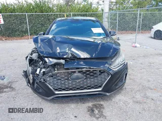 2018 Hyundai Sonata SEL with VIN 5NPE34AF3JH647018, listed as a IAAI auction lot 41687419 with 97,561 mi miles and . Bid and sale history available at DreamBid. Image 6.