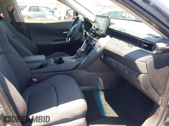 2021 Toyota Venza LE z VIN JTEAAAAH6MJ078452, wystawiony jako IAAI lot #42391481 z przebiegiem 21 604 mil mil oraz . Historia ofert i sprzedaży dostępna na DreamBid. Obrazek 5.