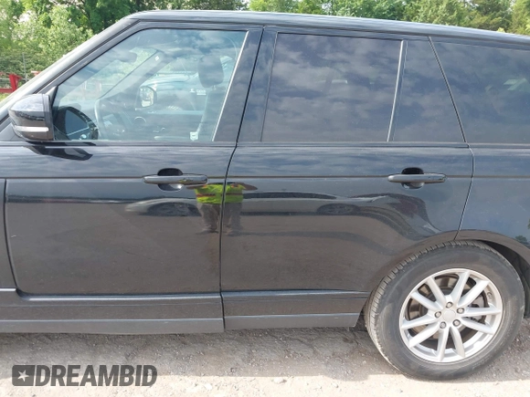2018 Land Rover Range Rover with VIN SALGR2RV7JA395524, listed as a IAAI auction lot 42298825 with 103,310 mi miles and . Bid and sale history available at DreamBid. Image 14.