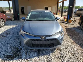 2021 Toyota Corolla LE with VIN 5YFEPMAE0MP150947, listed as a Copart auction lot 52053385 with 76,713 mi miles and Salvage Title. Bid and sale history available at DreamBid. Image 5.