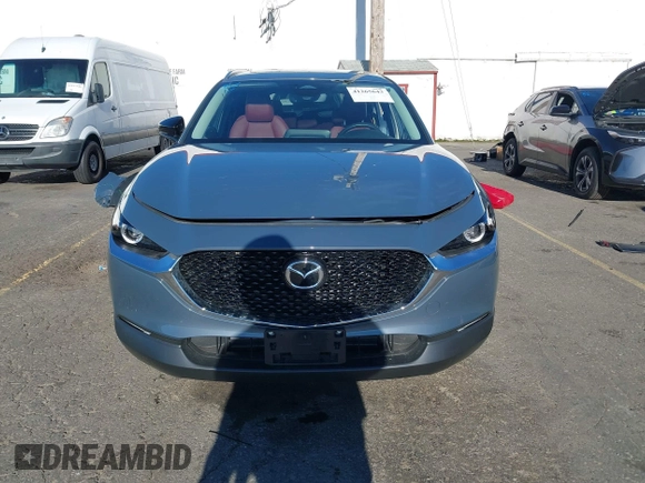 2024 Mazda CX-30 2.5 S Carbon Edition with VIN 3MVDMBCM2RM621362, listed as a IAAI auction lot 41265643 with 4,095 mi miles. Bid and sale history available at carsss.com. Image 13.