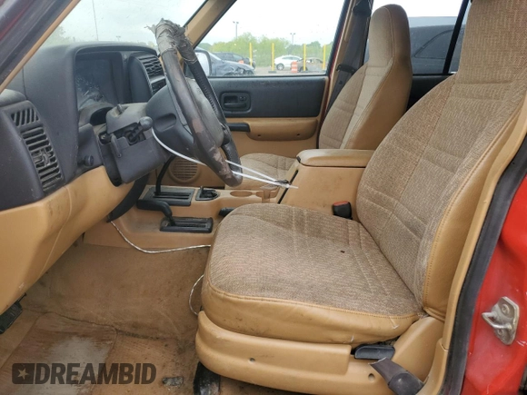 1998 Jeep Cherokee Sport z VIN 1J4FJ68S6WL279262, wystawiony jako Copart lot #56496635 z przebiegiem 160 176 mil mil oraz Czysty tytuł • Clean title. Historia ofert i sprzedaży dostępna na DreamBid. Obrazek 7.