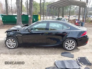 2016 Lexus IS 300/350 z VIN JTHCM1D26G5002043, wystawiony jako IAAI lot #41728601 z przebiegiem 51 482 mil mil oraz . Historia ofert i sprzedaży dostępna na DreamBid. Obrazek 15.