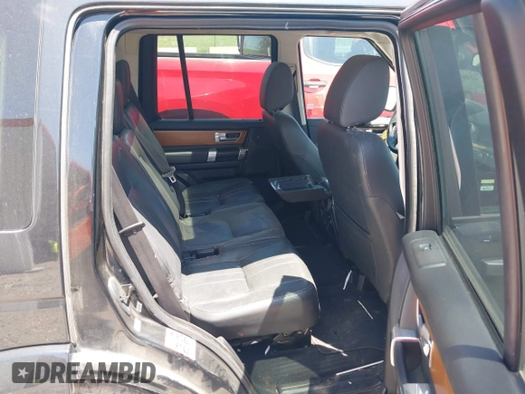 2016 Land Rover LR4 HSE with VIN SALAG2V60GA791975, listed as a IAAI auction lot 42264756 with 80,967 mi miles and . Bid and sale history available at DreamBid. Image 8.