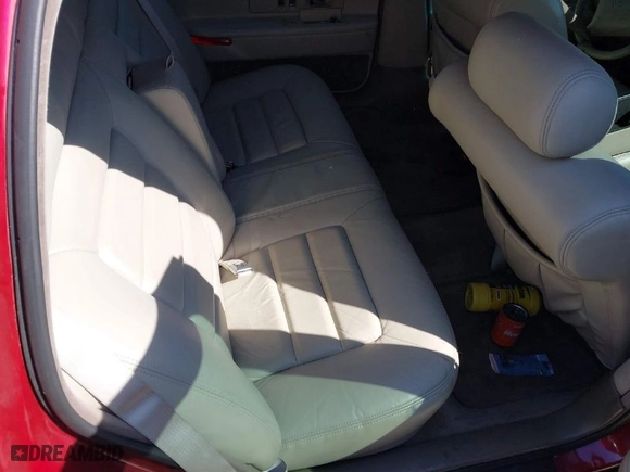 1996 Cadillac DeVille with VIN 1G6KD52Y0TU301560, listed as a IAAI auction lot 41820533 with 1 mi miles. Bid and sale history available at carsss.com. Image 8.
