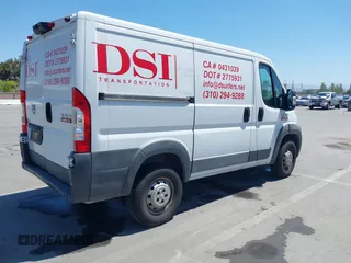 2015 Ram ProMaster Cargo with VIN 3C6TRVNG8FE514840, listed as a IAAI auction lot 42139542 with 394,730 mi miles. Bid and sale history available at carsss.com. Image 4.