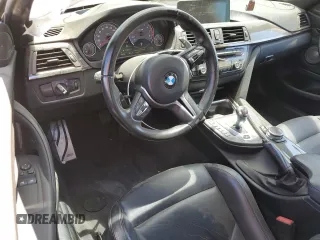2015 BMW M4 with VIN WBS3R9C5XFF708690, listed as a Copart auction lot 54951254 with 42,105 mi miles and Salvage Title. Bid and sale history available at carsss.com. Image 8.