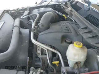 2014 Ram 1500 Express z VIN 3C6JR6AT3EG119113, wystawiony jako IAAI lot #42348735 z przebiegiem 140 132 mil mil oraz . Historia ofert i sprzedaży dostępna na DreamBid. Obrazek 21.