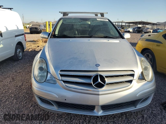 2006 Mercedes-Benz R 3.5L with VIN 4JGCB65E26A003527, listed as a Copart auction lot 71373344 with 146,786 mi miles and Clean title. Bid and sale history available at DreamBid. Image 5.