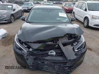2024 Nissan Sentra SR with VIN 3N1AB8DV4RY255002, listed as a IAAI auction lot 42461623 with 19,189 mi miles and . Bid and sale history available at DreamBid. Image 12.
