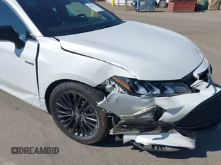 2019 Toyota Avalon Limited Hybrid z VIN 4T1B21FBXKU001178, wystawiony jako IAAI lot #42328222 z przebiegiem 72 204 mil mil oraz . Historia ofert i sprzedaży dostępna na DreamBid. Obrazek 17.