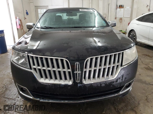 2011 Lincoln MKZ with VIN 3LNHL2JC2BR761139, listed as a Copart auction lot 60411425 with 140,727 mi miles and Salvage title. Bid and sale history available at DreamBid. Image 5.