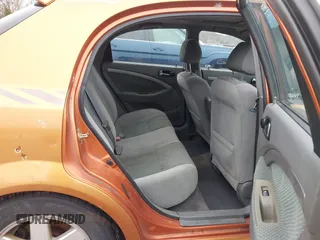 2005 Suzuki Reno z VIN KL5JJ66Z85K160610, wystawiony jako IAAI lot #41526883 z przebiegiem Nie podano mil oraz . Historia ofert i sprzedaży dostępna na DreamBid. Obrazek 8.