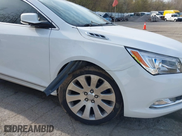 2014 Buick LaCrosse Leather with VIN 1G4GC5G32EF207671, listed as a IAAI auction lot 42106439 with 164,030 mi miles and . Bid and sale history available at DreamBid. Image 6.
