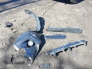 2019 Toyota 4Runner SR5 с VIN JTEBU5JR7K5661632, выставлен на аукционе IAAI как лот 41634341 с пробегом 65 485 миль миль и . История ставок и продаж доступна на DreamBid. Изображение 12.