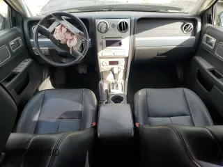 2007 Lincoln MKZ z VIN 3LNHM28T27R618833, wystawiony jako Copart lot #55411555 z przebiegiem Nie podano mil oraz Nie do naprawy • Non repairable. Historia ofert i sprzedaży dostępna na DreamBid. Obrazek 8.