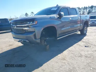 2019 Chevrolet Silverado 1500 High Country with VIN 1GCUYHEL5KZ389650, listed as a IAAI auction lot 40951587 with 60,810 mi miles. Bid and sale history available at carsss.com. Image 2.