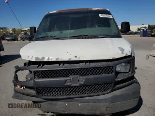 2006 Chevrolet Express Cargo Van with VIN 1GCGG29VX61141682, listed as a Copart auction lot 49008555 with 331,762 mi miles and Salvage Title. Bid and sale history available at carsss.com. Image 5.