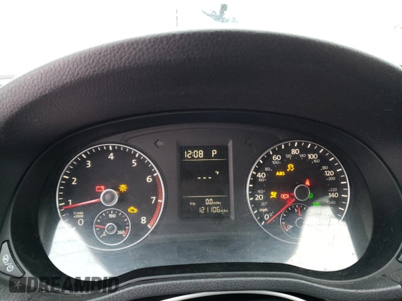2013 Volkswagen Passat S with VIN 1VWAP7A34DC086352, listed as a Copart auction lot 47503005 with 121,106 mi miles and Clean title. Bid and sale history available at DreamBid. Image 9.