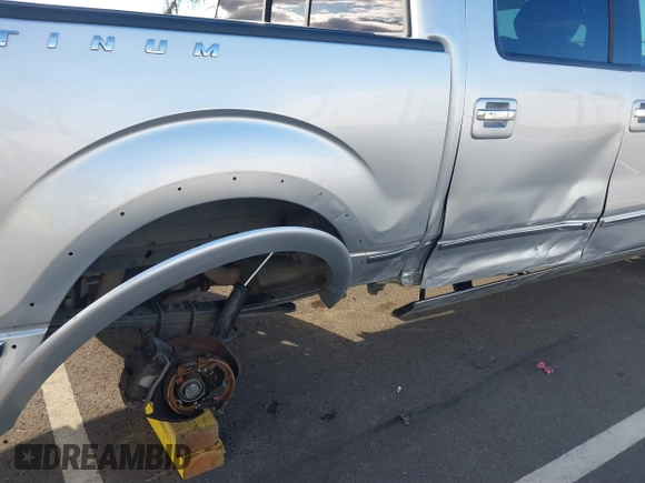 2014 Ford F-150 XL with VIN 1FTFW1ET8EFB76414, listed as a IAAI auction lot 41526371 with 150,272 mi miles. Bid and sale history available at carsss.com. Image 6.