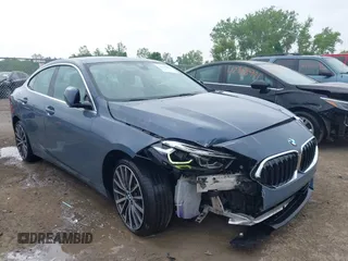 2021 BMW 2 Series 228i xDrive z VIN WBA73AK09M7G52220, wystawiony jako IAAI lot #42403680 z przebiegiem 72 407 mil mil oraz . Historia ofert i sprzedaży dostępna na DreamBid. Obrazek 1.
