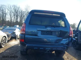 2005 Toyota 4Runner SR5 with VIN JTEZU14R150057790, listed as a IAAI auction lot 41741092 with 347,970 mi miles. Bid and sale history available at carsss.com. Image 6.