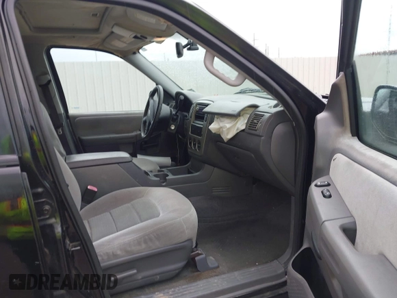 2005 Ford Explorer XLT with VIN 1FMZU63K15UA97278, listed as a IAAI auction lot 41861564 with 135,861 mi miles and . Bid and sale history available at DreamBid. Image 5.