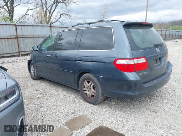 2006 Honda Odyssey EX-L with VIN 5FNRL38716B441549, listed as a IAAI auction lot 42048758 with 232,194 mi miles. Bid and sale history available at carsss.com. Image 3.