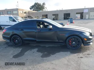 2014 Mercedes-Benz CLS 63 S AMG с VIN WDDLJ7GB5EA100239, выставлен на аукционе IAAI как лот 41979946 с пробегом 109 641 миль миль и . История ставок и продаж доступна на DreamBid. Изображение 13.