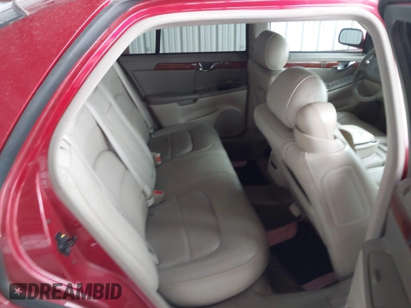2004 Cadillac DeVille z VIN 1G6KD54Y14U144524, wystawiony jako IAAI lot #41960724 z przebiegiem Nie podano mil oraz . Historia ofert i sprzedaży dostępna na DreamBid. Obrazek 8.