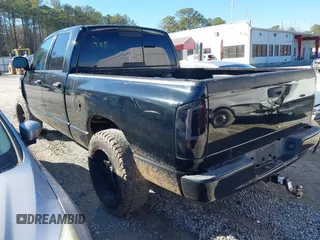 2004 Dodge 1500 SLT with VIN 1D7HA18D64S753335, listed as a IAAI auction lot 41572106 with 135,891 mi miles. Bid and sale history available at carsss.com. Image 3.
