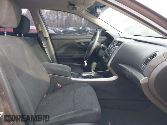 2014 Nissan Altima SV with VIN 1N4AL3AP5EC290370, listed as a IAAI auction lot 41755065 with 163,221 mi miles and . Bid and sale history available at DreamBid. Image 5.