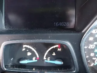 2013 Ford Escape SE с VIN 1FMCU0GX3DUB70805, выставлен на аукционе IAAI как лот 42735924 с пробегом 164 628 миль миль и . История ставок и продаж доступна на DreamBid. Изображение 7.