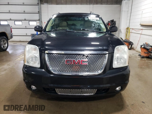 2011 GMC Yukon XL Denali with VIN 1GKS2MEF2BR378315, listed as a Copart auction lot 51529825 with 204,750 mi miles and Clean Title. Bid and sale history available at carsss.com. Image 5.
